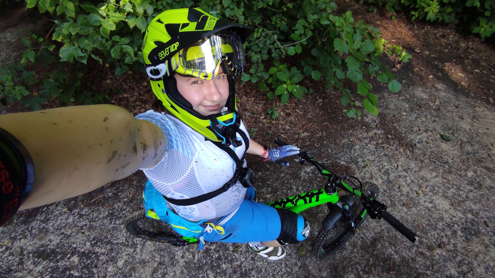 Some selfie on trail :0