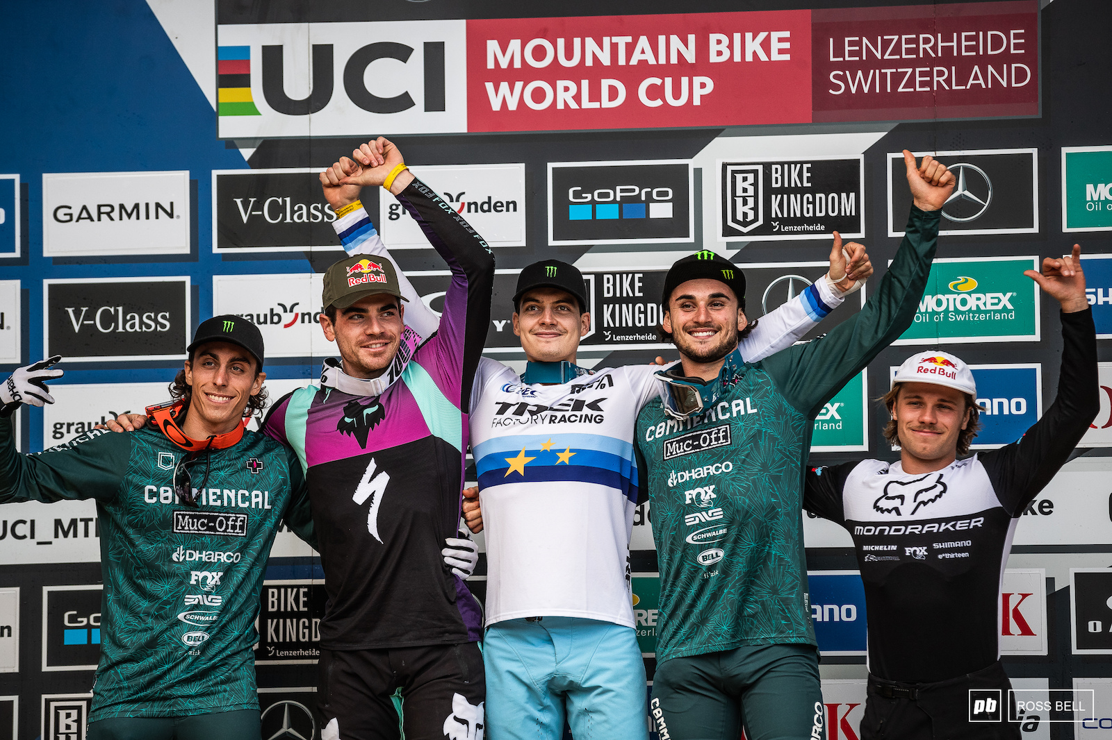 Your top 5 elite men 1st Loris Vergier 2nd Loic Bruni 3rd Thibaut Daprela 4th Amaury Pierron 5th Laurie Greenland.