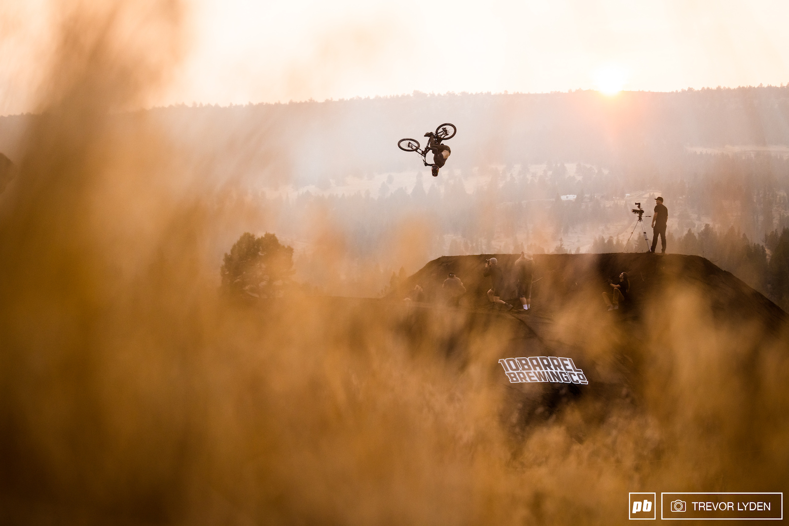 Brandon Semenuk showed up to ride with the crew and hang out for the evening.