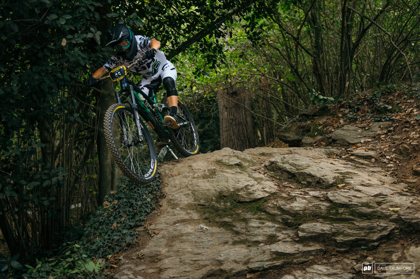 Melanie Pugin is the favorite for the women