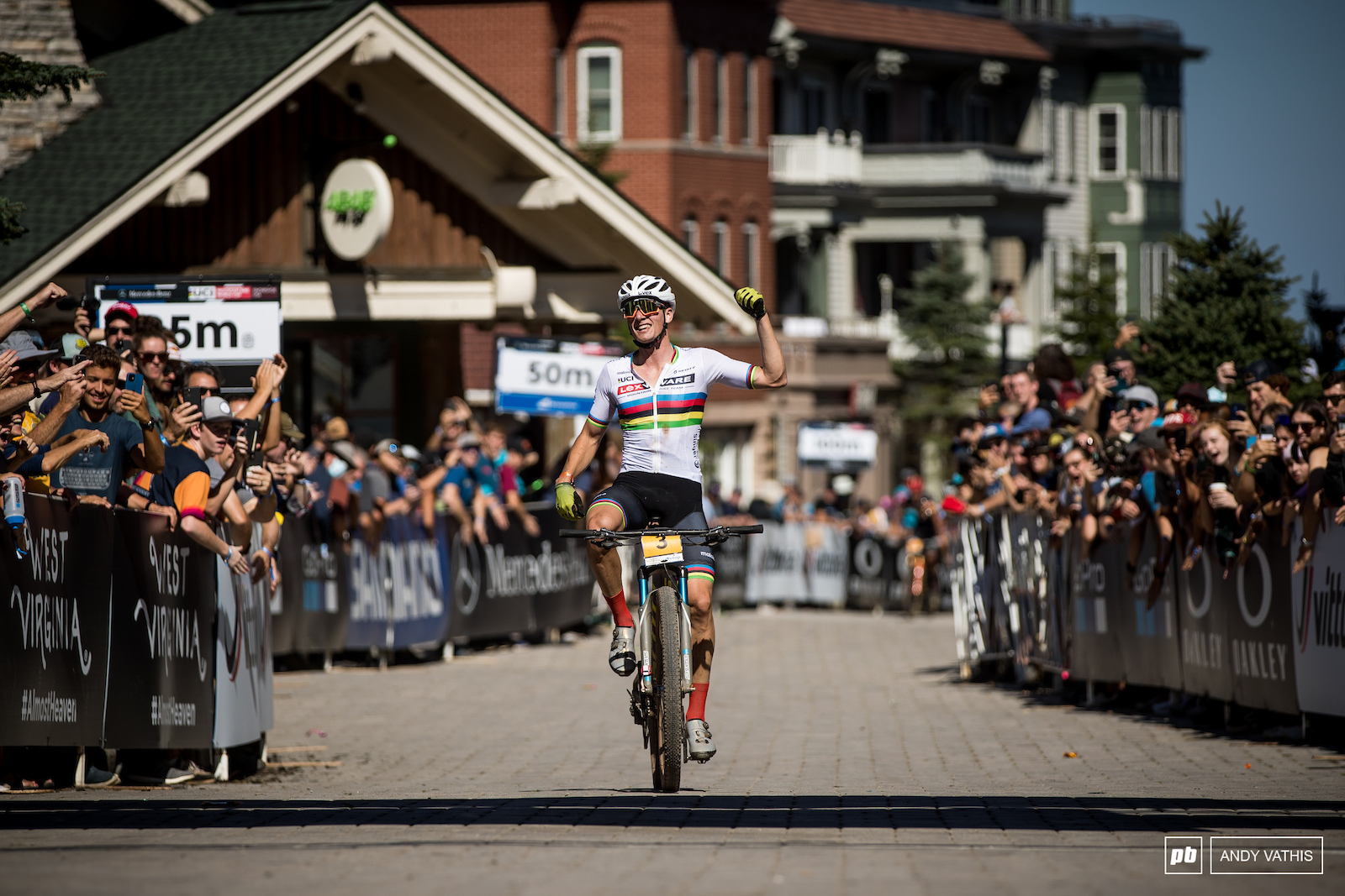 Martin Vidaurre Kossmann takes the win and the overall here in Snowshoe.