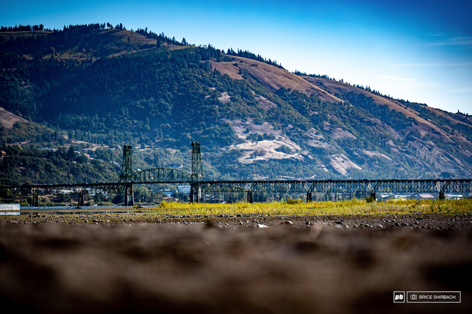 Local Flavours Hood River