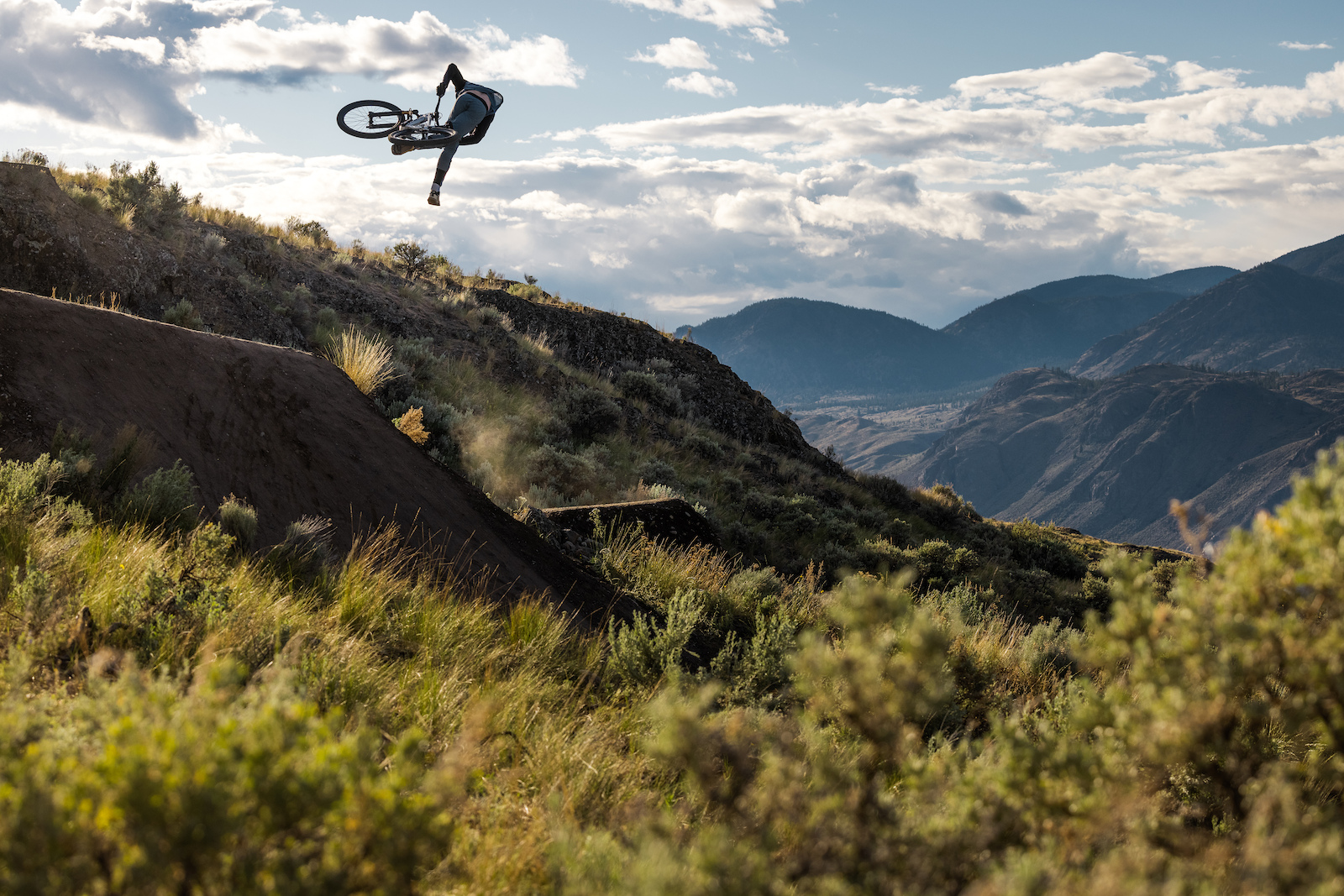 Robb Thompson Photo