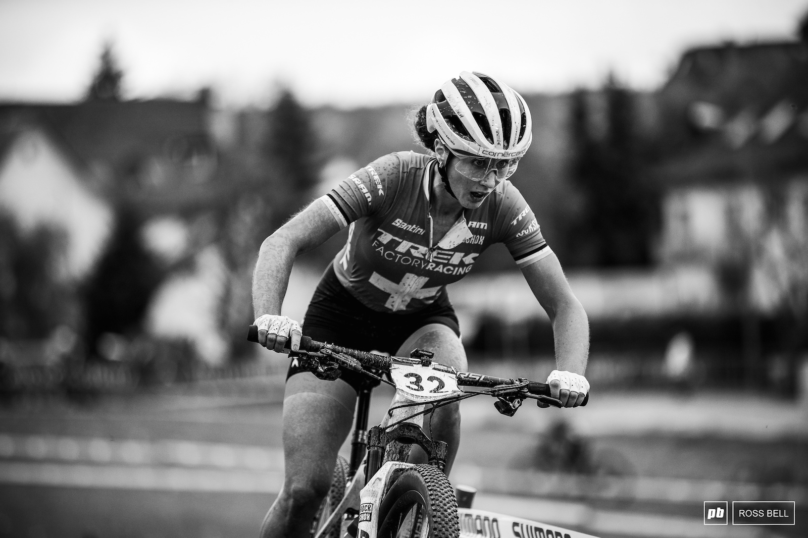 Jolanda Neff took charge at the front early in the race before slipping back to 9th.