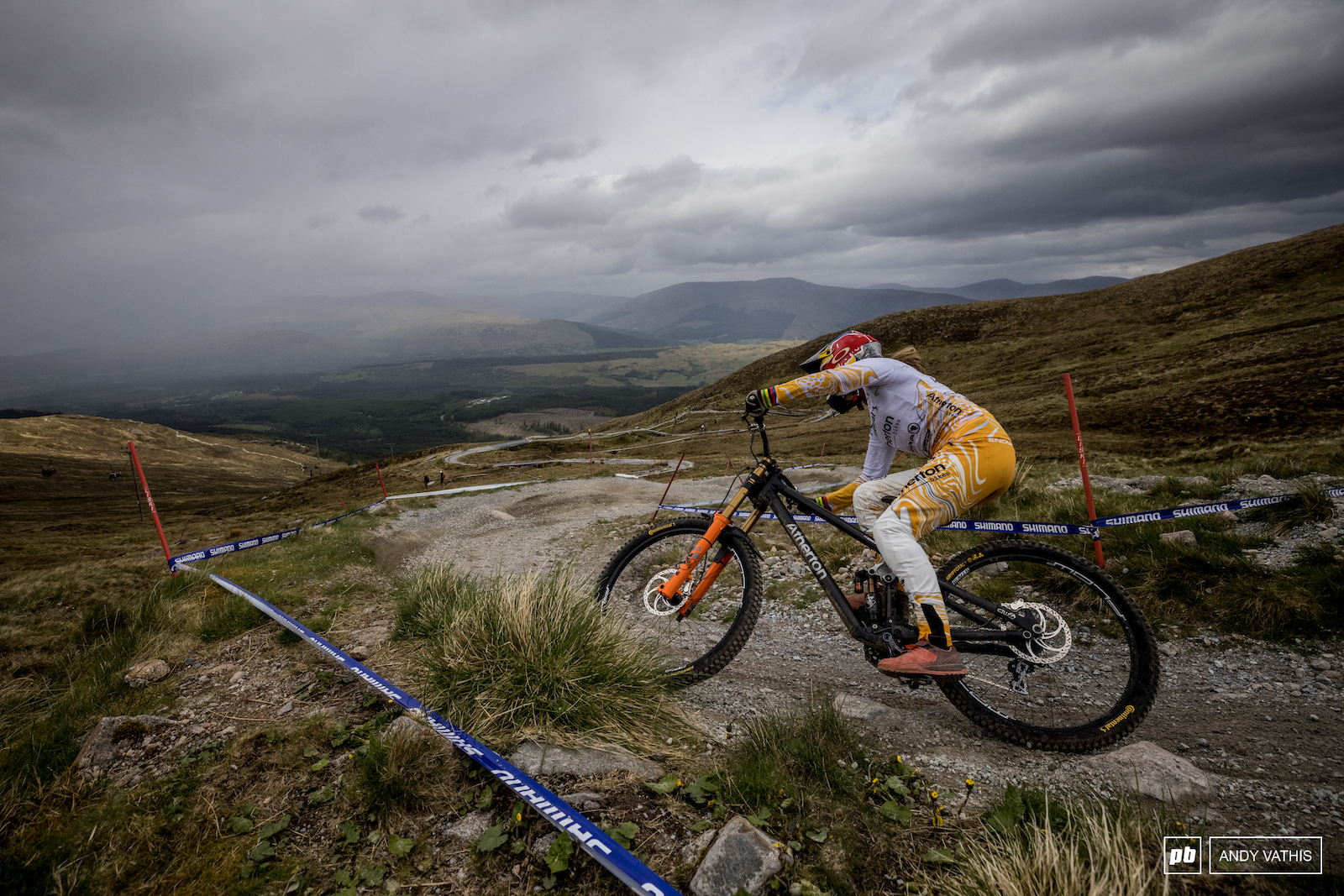 Good to see the Legend herself Rachel Atherton back between the tape for a few laps.