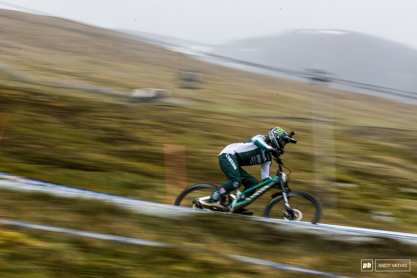 Mark Wallace is on the hunt this weekend. The uncharacteristically high number plate does not suite him well.
