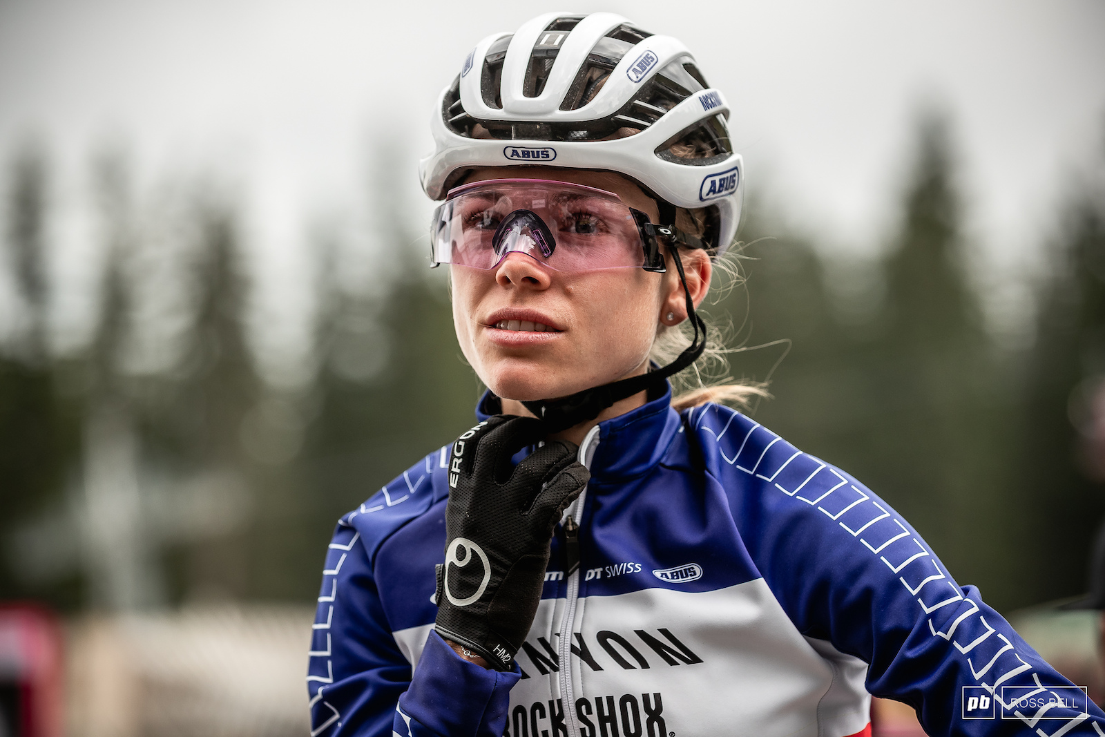 Loana Lecomte took her first win off the season last time out in Leogang and went back to back here in Lenzerheide.