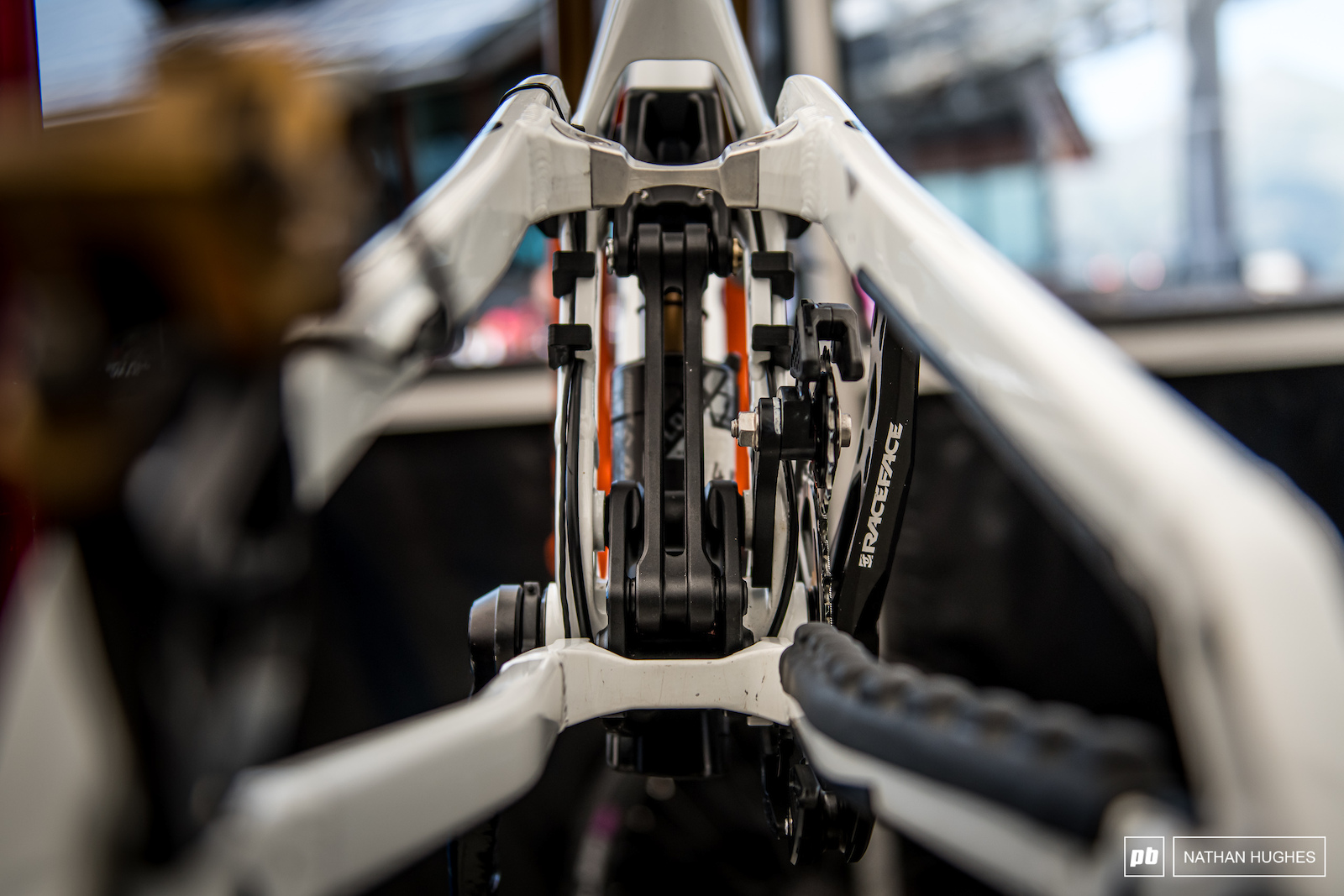 The Commencal minus rear wheel and mudguard has an interesting looking split linkage.