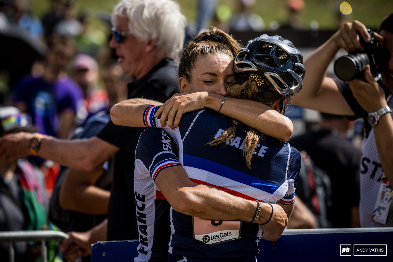 Lecomte congratulating Pauline on her incredible ride.