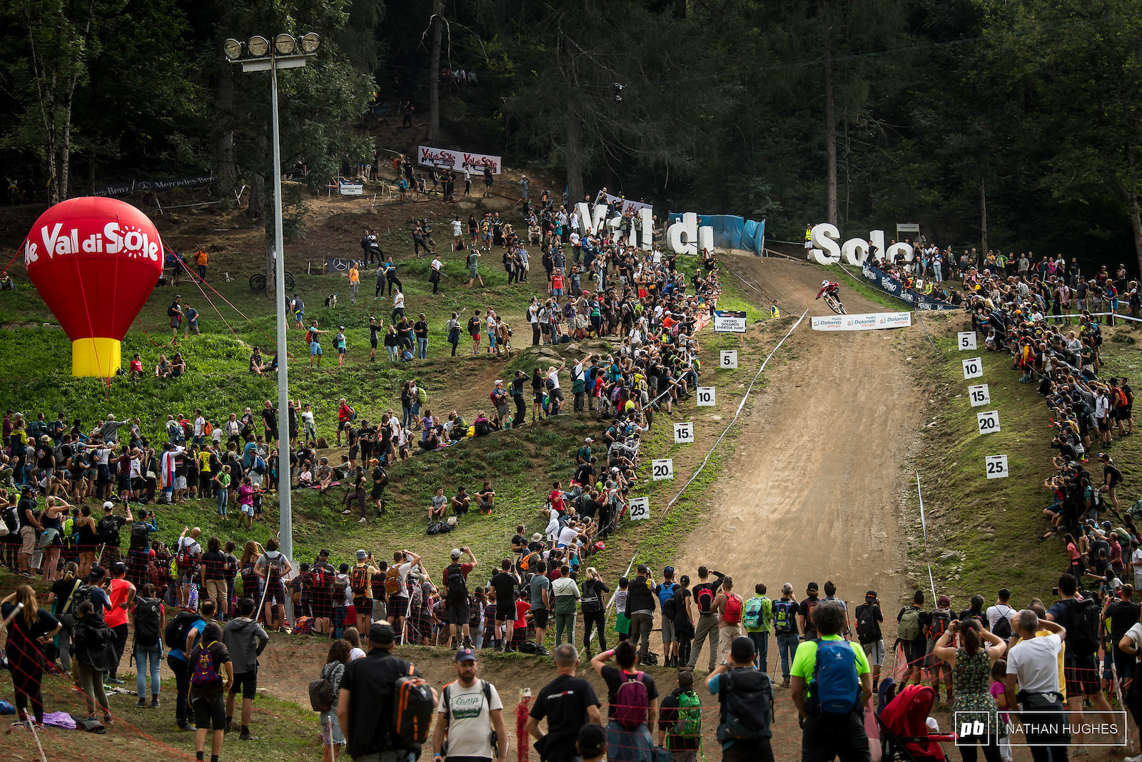 Finals Photo Epic Val di Sole DH World Cup 2022 Pinkbike