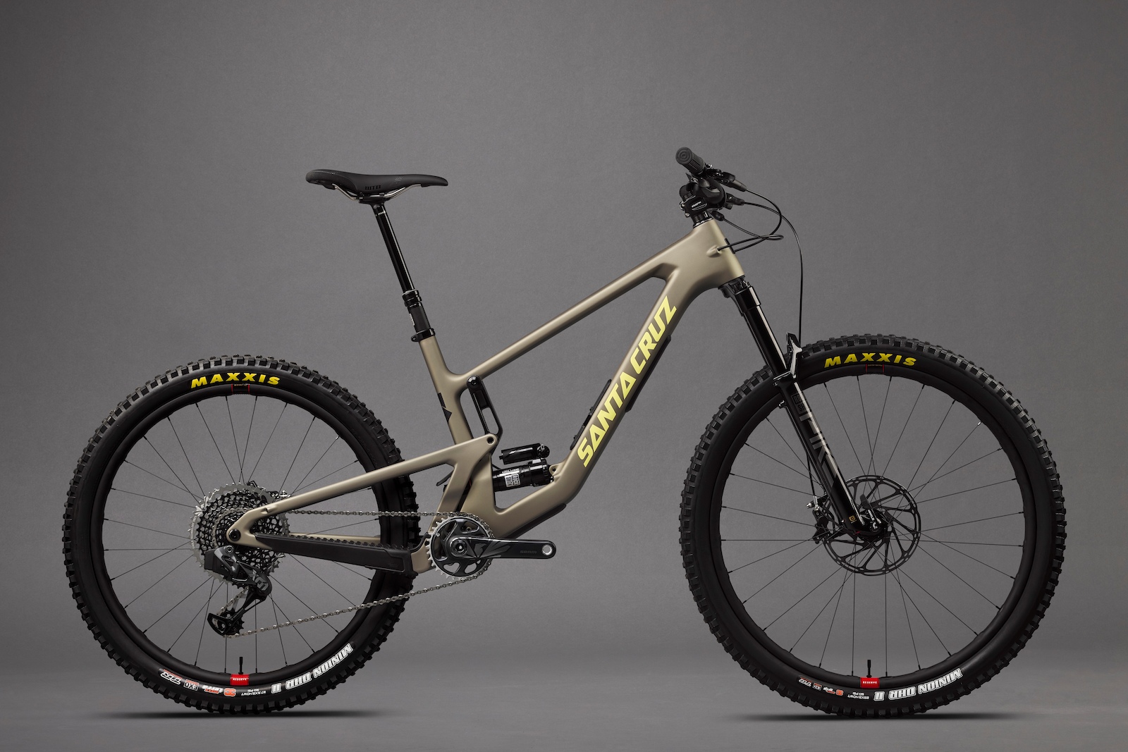 First Ride: The New Santa Cruz 5010 Has In-Frame Storage & a