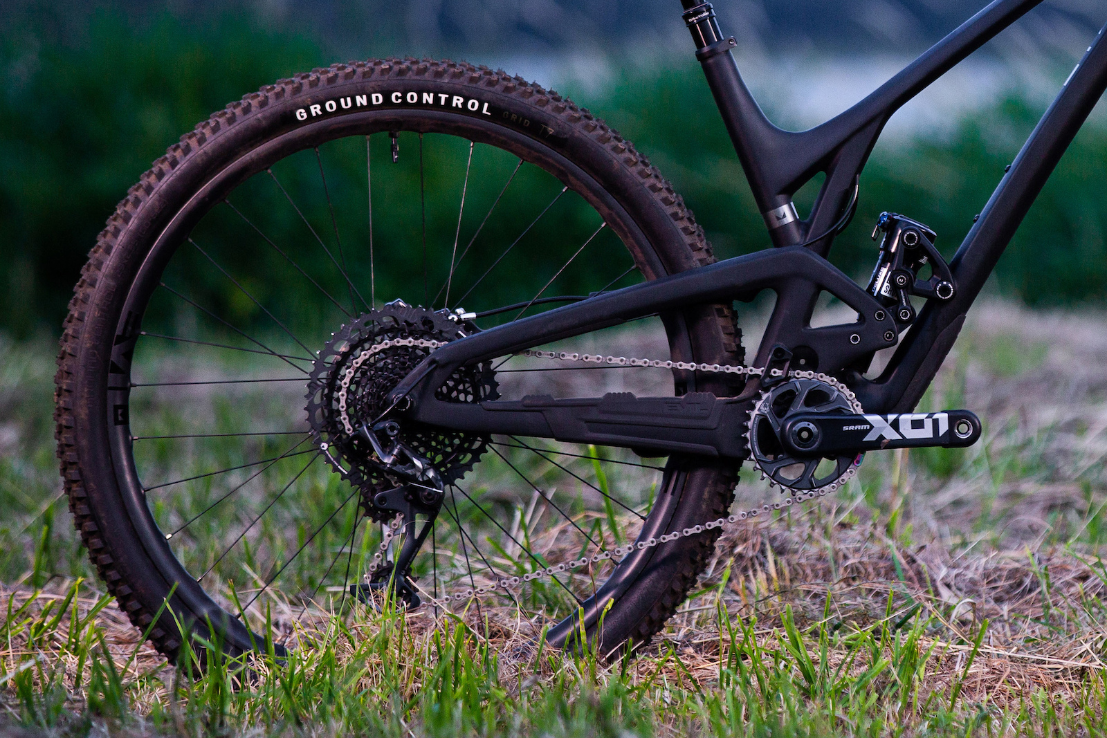 Field Test Evil Following Stout Stiff Snappy Pinkbike