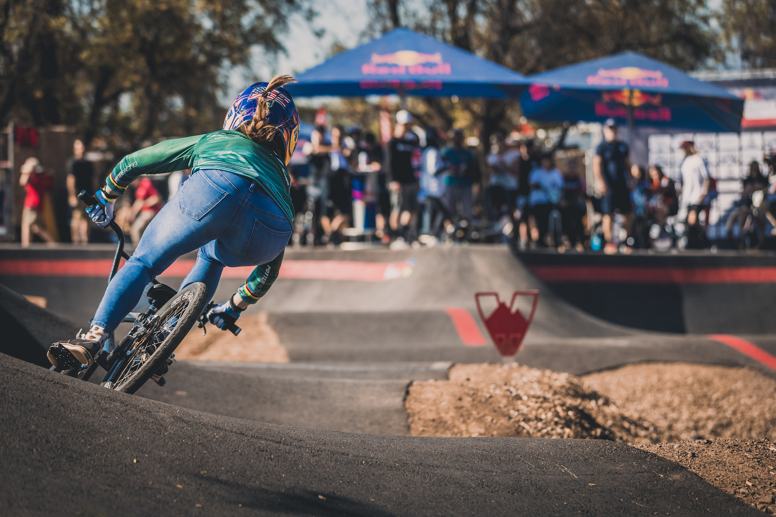 The series brings competitors from every corner of the globe and this year s final saw riders from 21 countries and 5 continents. Payton Ridenour travelled down from the USA after claiming her ticket at the Texas qualifier in July.