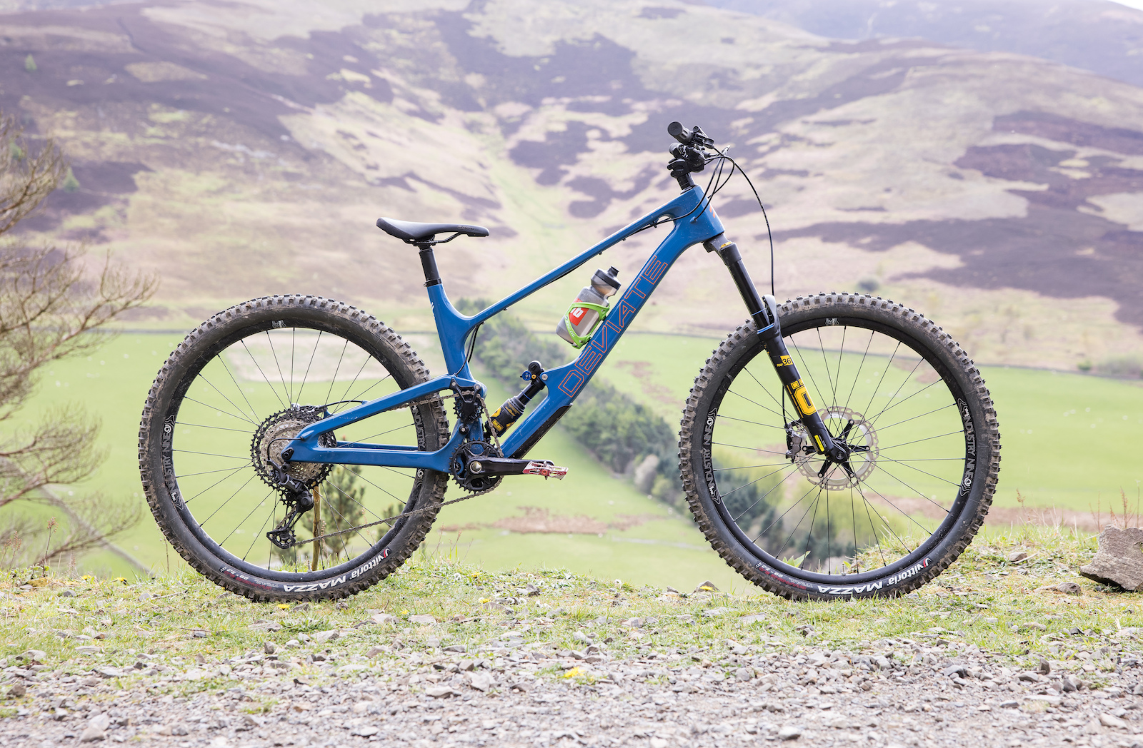 Review: Deviate Highlander 2 - A Better Sequel - Pinkbike