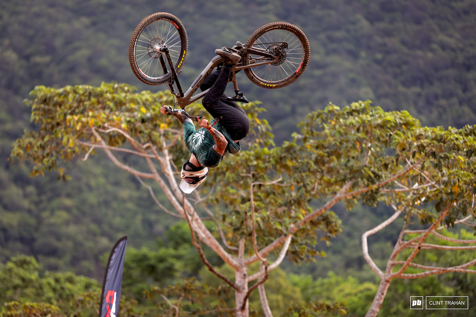 Photo Epic: Whip-Off - Crankworx Cairns 2023 - Pinkbike