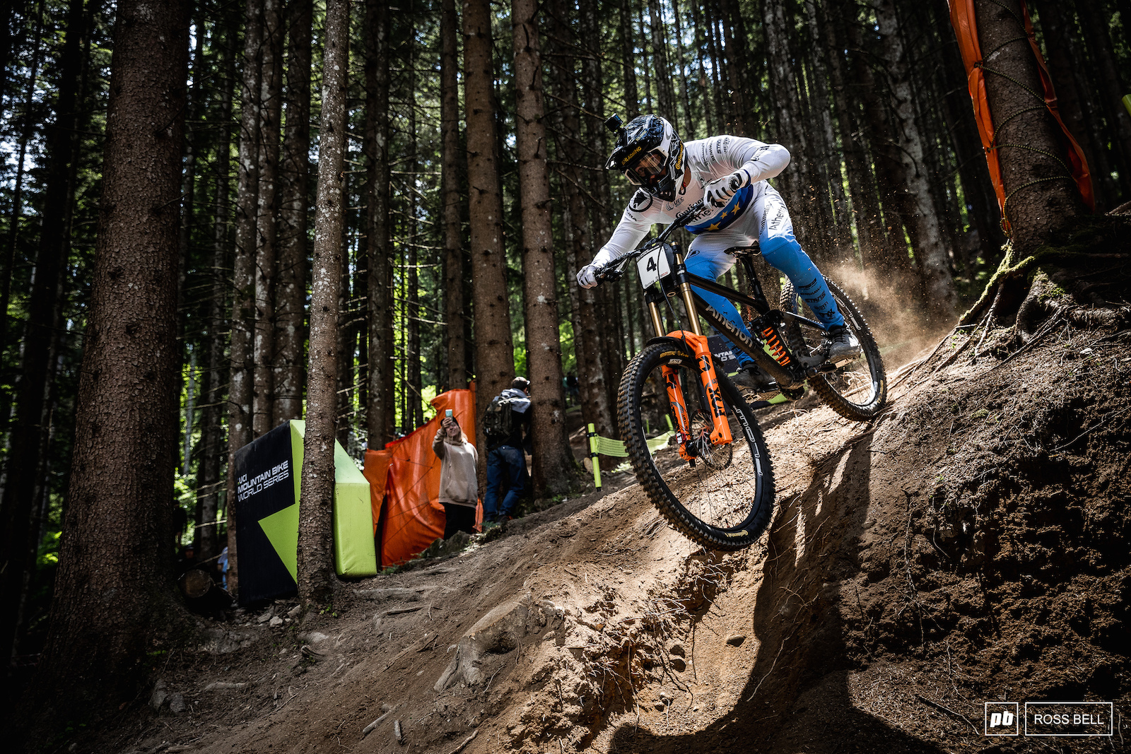 Andreas Kolb ripping through the steep lower woods.
