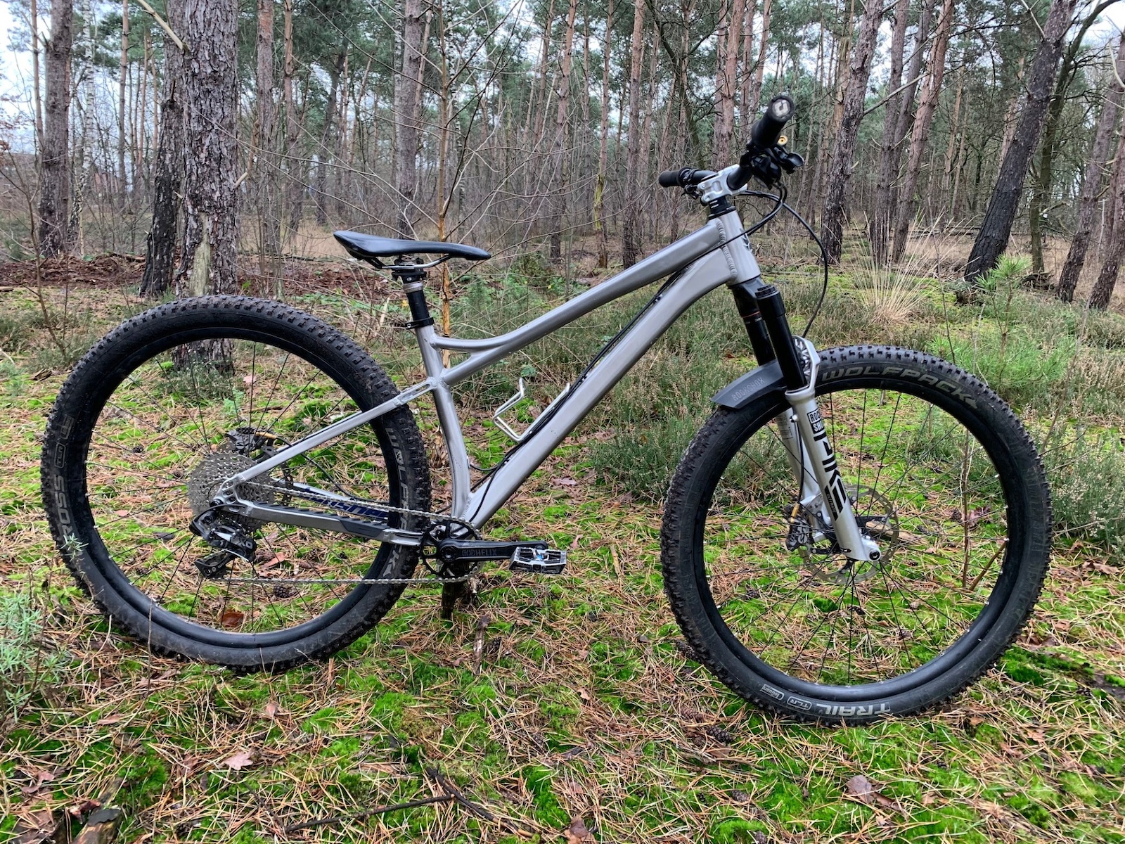Banshee Paradox V2 - Mountainbike.nl