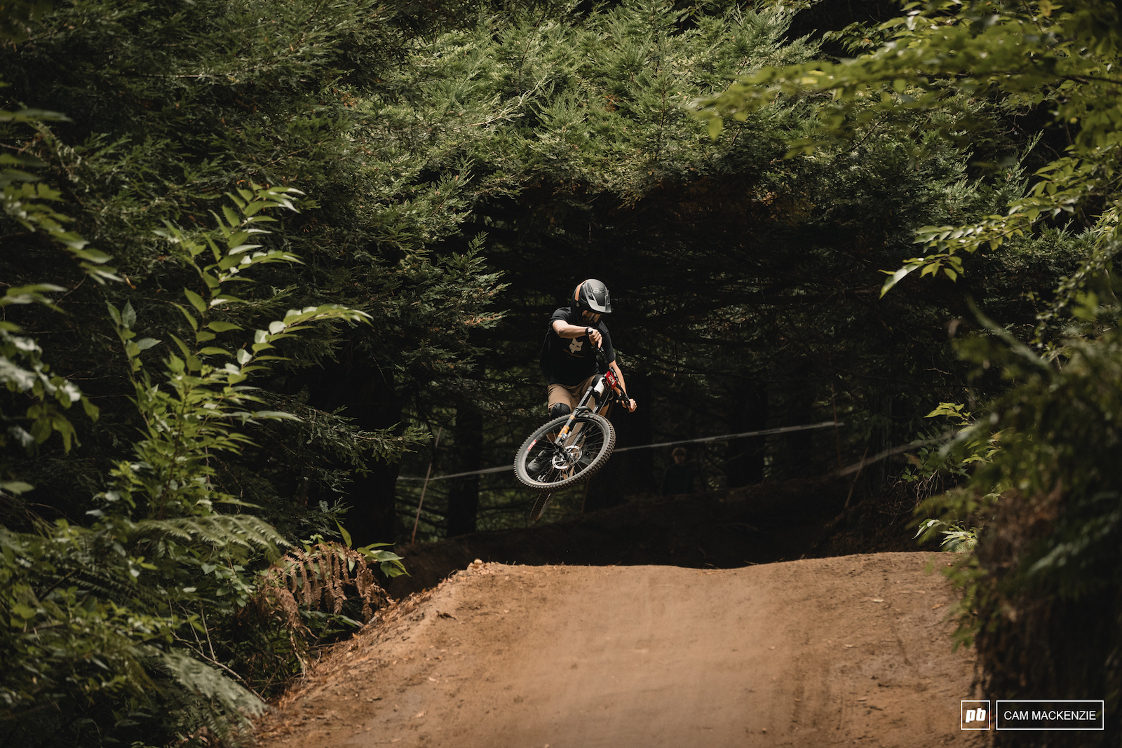 Photo Epic: Air Dh - Crankworx Rotorua 2024 - Pinkbike