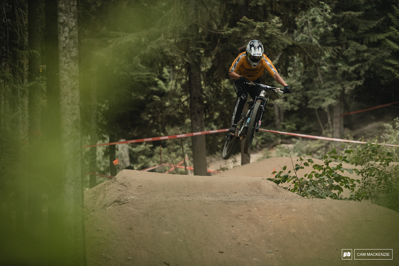 【Crankworx Whistler】MTB ウォーターボトルセット LIVE: Crankworx Whistler RockShox Canadian Open DH - iceman2058