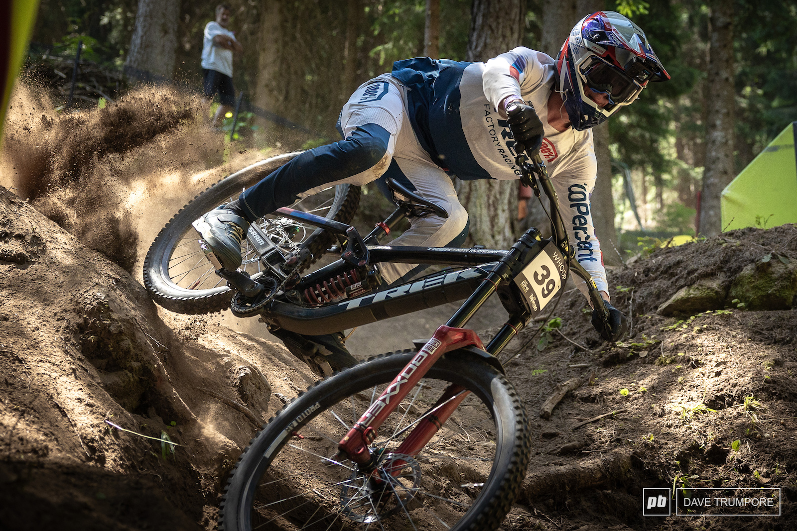 Photo Epic: First Laps at the 2025 Val di Sole DH World Cup - Pinkbike