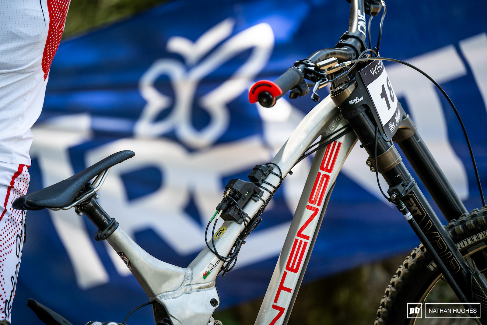 Photo Epic: First Laps at the 2025 Val di Sole DH World Cup - Pinkbike