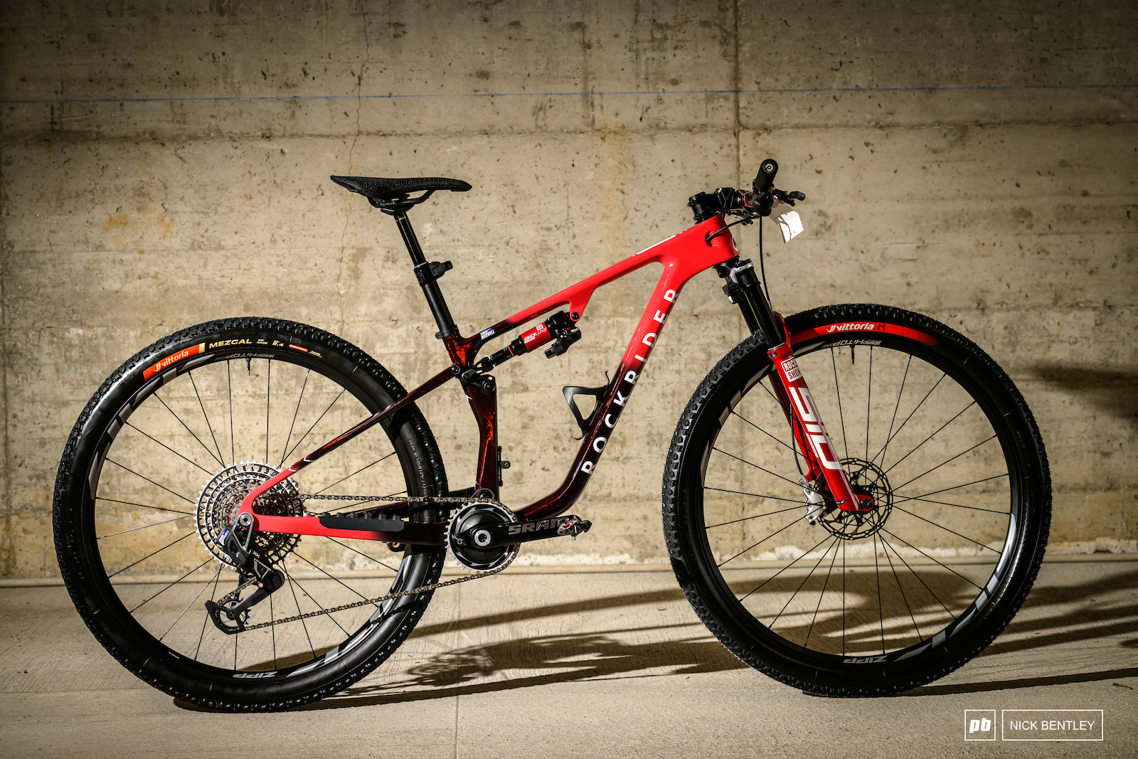 Bike Check: Sammie Maxwell's Rockrider 940s - Pinkbike