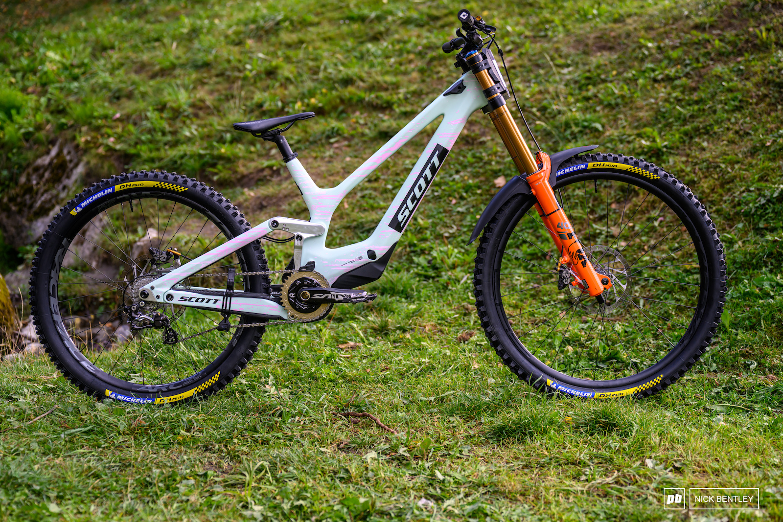 Bike Check: Ethan Craik's Scott Gambler - Les Gets DH World Cup