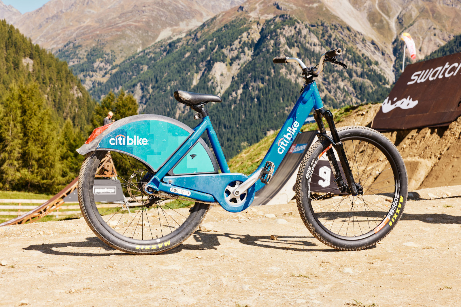 19 Riders Bikes from Swatch Nines 2025 – Pick Your Favourite Setup -  Pinkbike