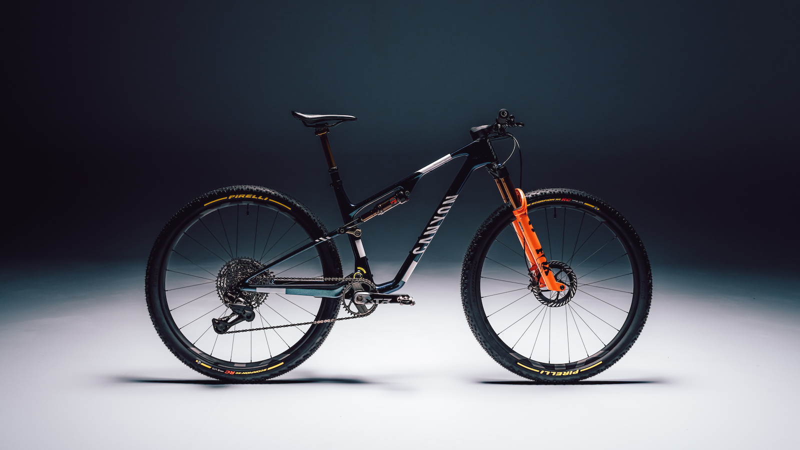 First Look: The New Canyon Lux World Cup Gets 110mm Travel