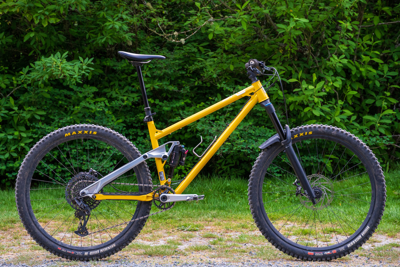 Review: Sour Bicycles Double Choc - Exotic Normal