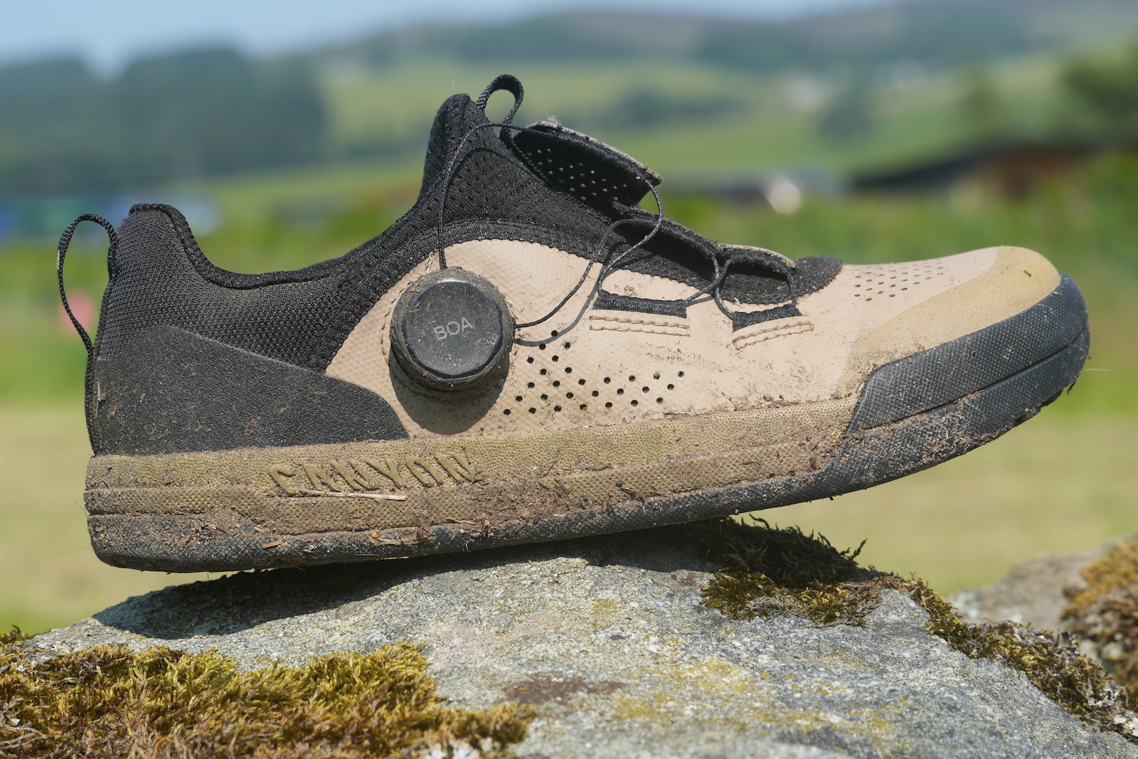 Check Out: Flexible Flats, Alt Grips, a Geo-Adjust Saddle, & More