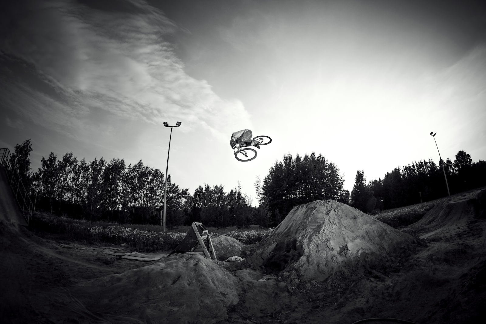 Another 360, photo by Petri Anttila https://www.facebook.com/PetriAnttilaPhotography?group_id=0